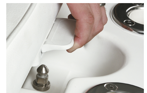 Sundeck latch